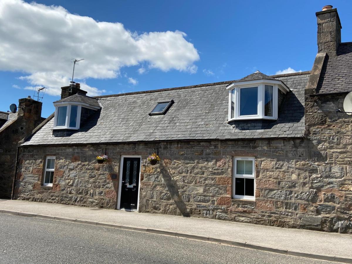 Islas Cottage, A Home In The Heart Of Speyside Dufftown Exteriér fotografie